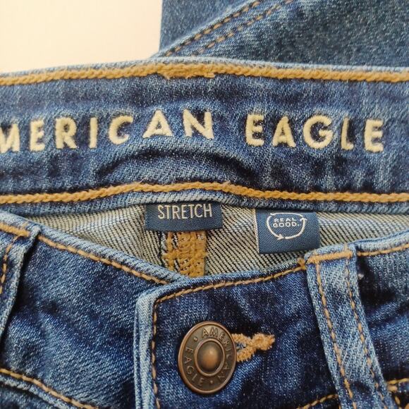 American Eagle MOM JEAN Women’s 0 Short Blue Medium Wash Mid Rise Stretch Denim - Picture 7 of 11